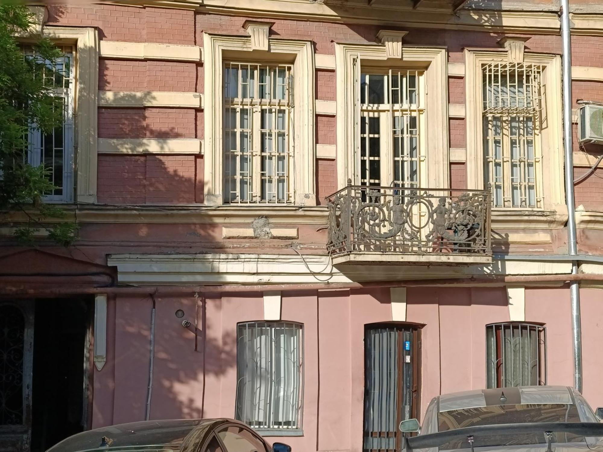 J Square Hostel Tbilisi Zewnętrze zdjęcie