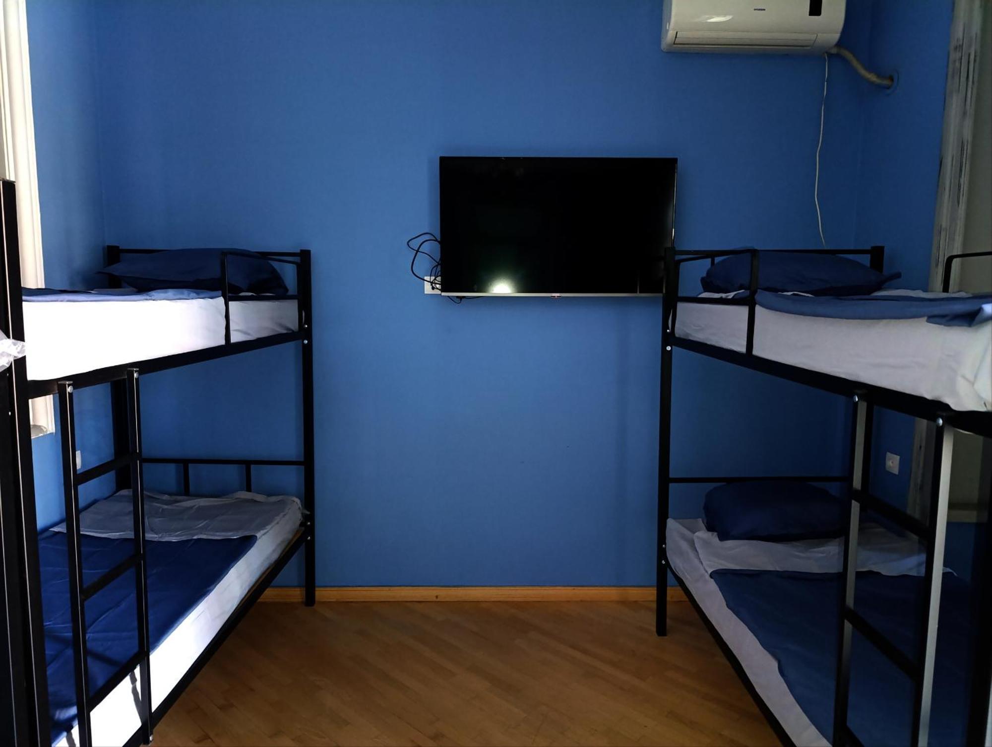 J Square Hostel Tbilisi Zewnętrze zdjęcie
